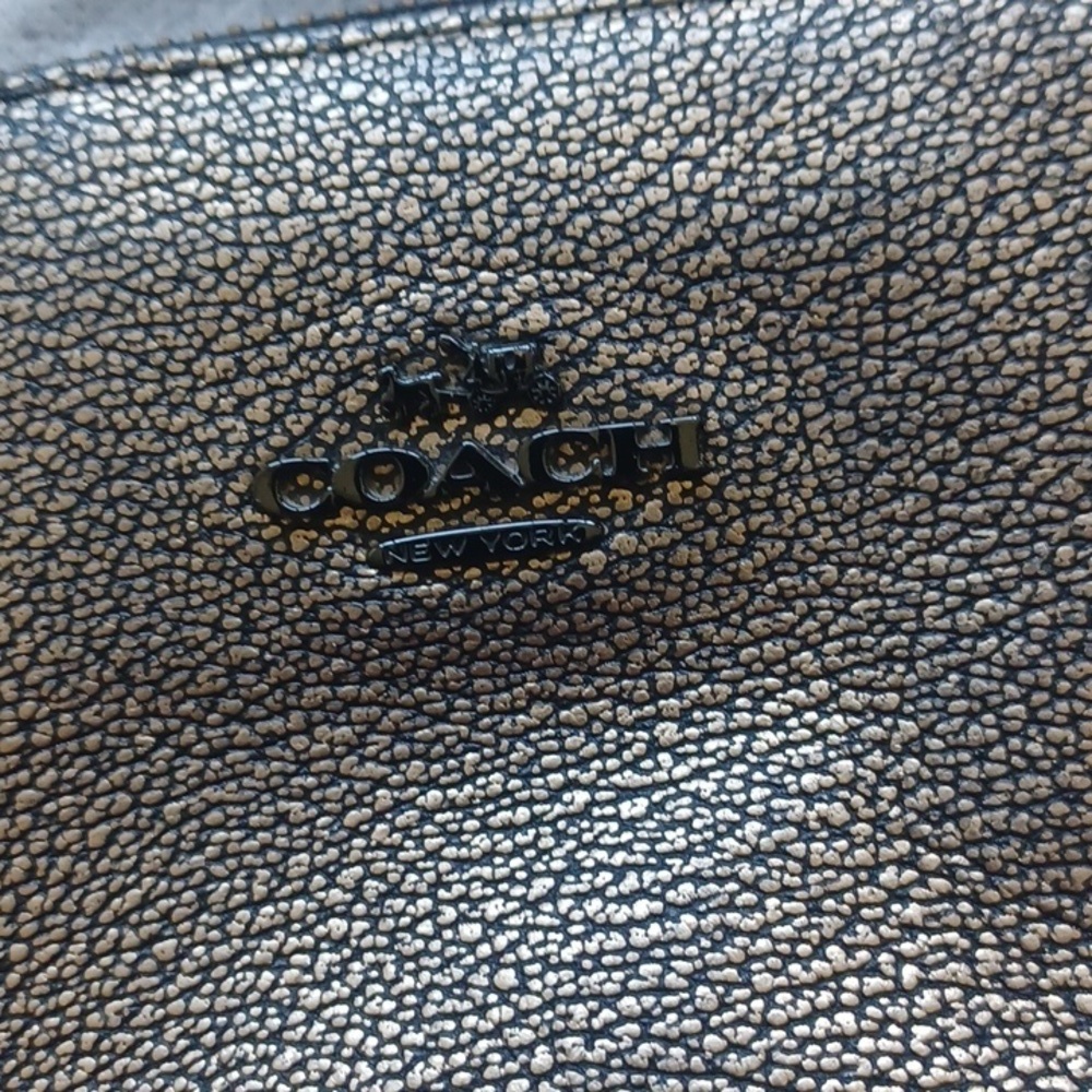 COACH 33736 MEDIUM SIZE GOLD, BLACK LEATHER METALIC HANDBAG - Picture 12 of 12